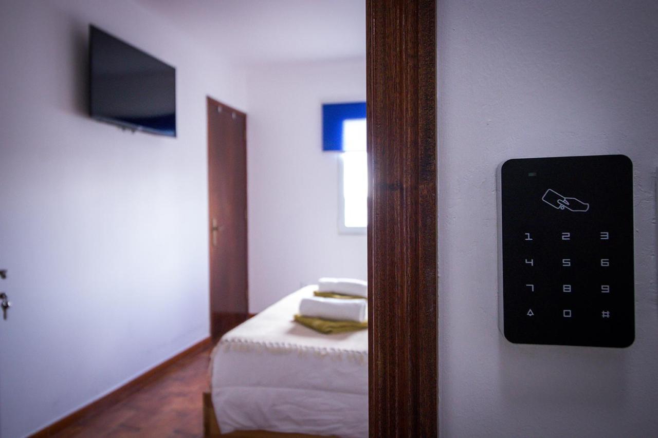 Ponta Delgada Guest House 2 Arrifes Kültér fotó