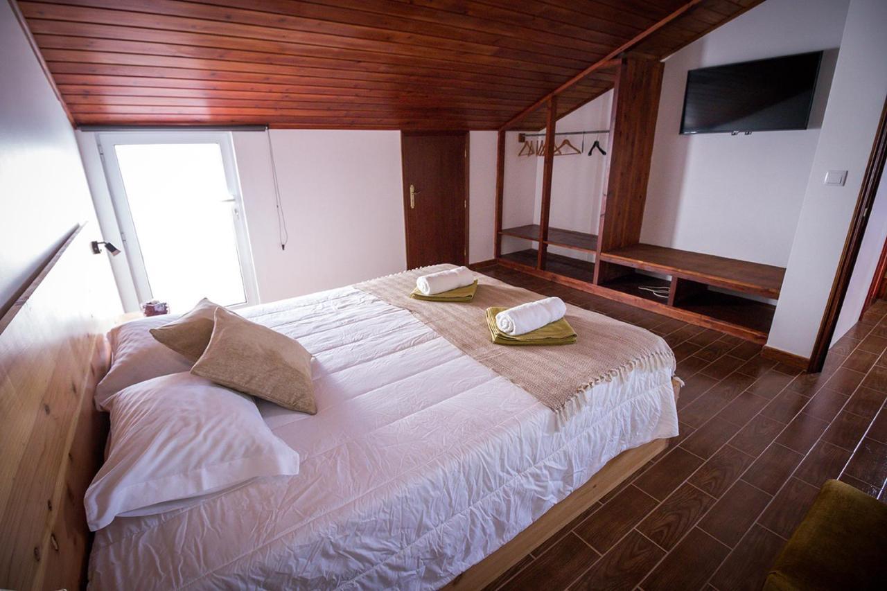 Ponta Delgada Guest House 2 Arrifes Kültér fotó