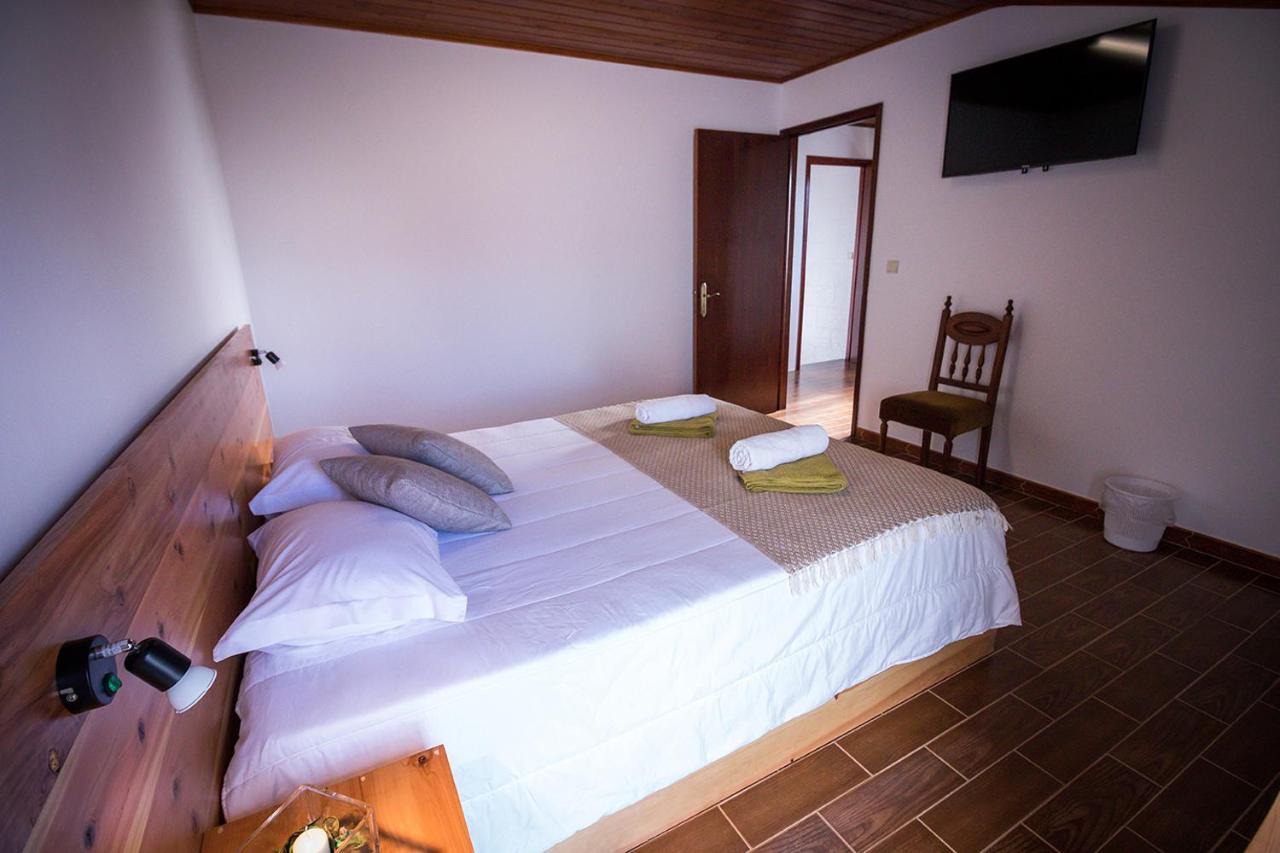 Ponta Delgada Guest House 2 Arrifes Kültér fotó